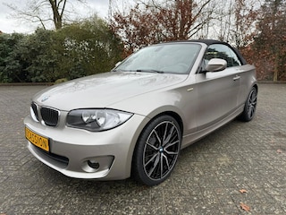 BMW 1-serie Cabrio 125i High Executive Automaat Groot navi voll optie's