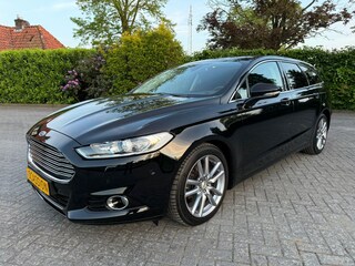 Ford Mondeo Wagon 1.5 Titanium Autom/DAB/Inparkeer/Navi/Voll