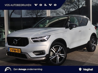 Volvo XC40 1.5 T5 Recharge R-Design | Trekhaak | Memory | 360 camera | Vos geleverd & onderhouden | Lava orange interieur