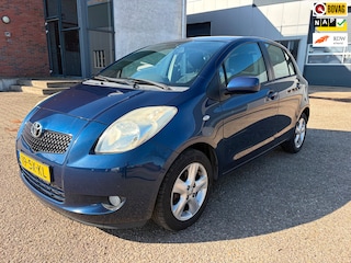 Toyota Yaris 1.3 VVTi Luna Trekhaak 5Deurs