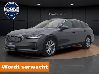 Skoda Superb Combi 1.5 TSI First Edition | Pano dak | Trekhaak | Elek Achterklep | Camera | Navigatie |