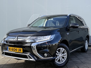 Mitsubishi Outlander BWJ 2021 | 2.4 225PK PHEV Pure | CLIMA | NAVI | STOELVERW | LEDER | CAMERA A | CARPLAY |