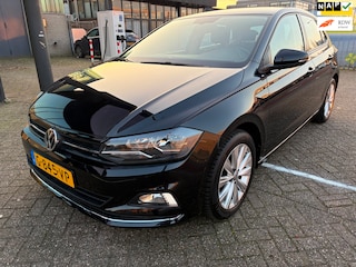 Volkswagen Polo 1.0 TSI Highline / Automaat / Adaptive cruise / Apple Carplay / Trekhaak