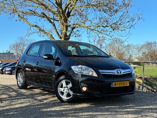 Toyota Auris 1.8 Full Hybrid Business | Cruise + Clima nu € 4.975,-!!!