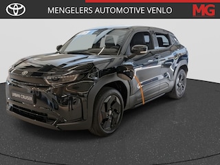 Toyota Urban Cruiser Dynamic 61 kWh EXTRA INRUILVOORDEEL € 1.500,--