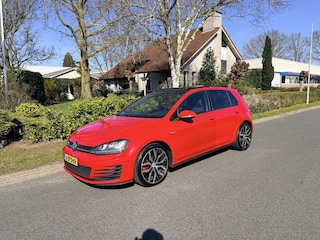 Volkswagen Golf 7 2.0 TDI GTD 184PK DSG•Pano