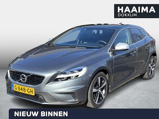 Volvo V40 1.5 T3 R-Design | Automaat | Sportive uitvoering | Leder interieur | Standkachel Panorama dak | DAB+ | Camera | Lage km stand!