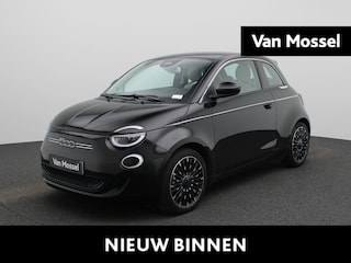 Fiat 500 e 42 kWh La Prima | Climate Control / ECC | Licht metalen velgen 17 inch | Cruise control Adaptive | Navigatie | Lederen bekleding | Stoelverwarming | Park Distance Control voor en achter | Achteruitrijcamera |