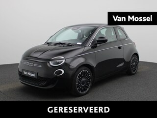 Fiat 500 e 42 kWh La Prima | Climate Control / ECC | Licht metalen velgen 17 inch | Cruise control Adaptive | Navigatie | Lederen bekleding | Stoelverwarming | Park Distance Control voor en achter | Achteruitrijcamera |