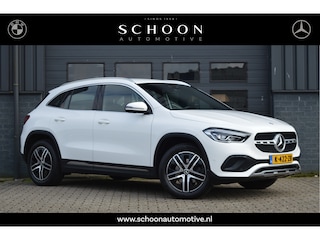 Mercedes-Benz GLA 200 Business Solution Luxury | CAMERA | TREKHAAK | SFEERVERLICHTING | LEDER |