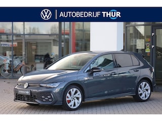 Volkswagen Golf 1.5 eHybrid GTE 60mnd 100.000km garantie Black style LED matrix area view side assist adaptief onderstel DCC trekhaak 18" LMV discover navi stoel verwarming keyless acces privacy glas klasse III alarm stuurverwarming travel assist dynamische richtingaanwijzers