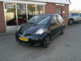 Toyota Aygo 1.0-12V Now
