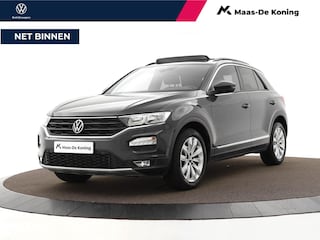 Volkswagen T-Roc 1.5 TSI 150pk DSG Sport · Panoramadak · Afneembare Trekhaak · Stoelverwarming · Navigatie · 17"Velgen · Elek. Inklapbare Spiegels ·