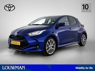 Toyota Yaris 1.5 Hybrid 130 Executive | Stuur- en stoelverwarming | Parkeersensoren v+a | Navigatie