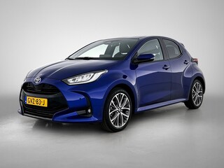 Toyota Yaris 1.5 Hybrid 130 Executive | Stuur- en stoelverwarming | Parkeersensoren v+a | Navigatie
