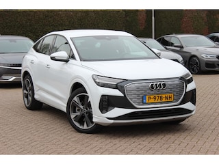Audi Q4 40 Launch edition Advanced 77 kWh / SOH 93,8% / CarPlay / Matrix LED / Sportstoelen / Sonos Audio / Virtual Cockpit / Parkeerhulp V+A / Intr.voorverwarming / Stoelverwarming / DAB / Cruise Control