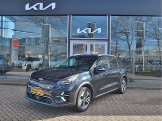Kia Niro e-Niro DynamicPlusLine 64 kWh Navigatie | Stoelverwarming | Stuurverwarming | Trekhaak | tot 10 jaar Garantie!