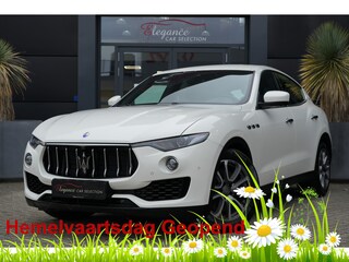 Maserati Levante 3.0 V6 S AWD GranLusso 430pk Stoelverwarming/Luchtvering/Navigatie
