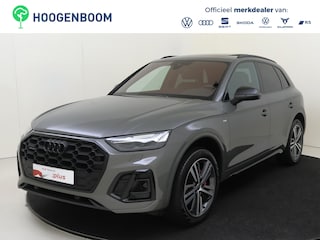 Audi Q5 55 TFSI e S edition Competition | SoH 99% | Panoramadak | Trekhaak | Parkeerassistent | Adaptieve cruise control | Optiek zwart Plus | Navigatie Plus | LED matrix verlichting | Keyless | Achteruitrijcamera |