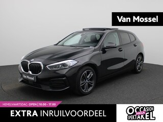 BMW 1-serie Hatch 118i Automaat | Panoramadak | Leder | Camera | Harman Kardon | Navigatie