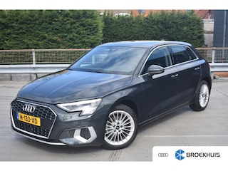 Audi A3 Sportback 30 TFSI Advanced edition | Cruise Control | Verwarmbare voorstoelen | Afneembare trekhaak