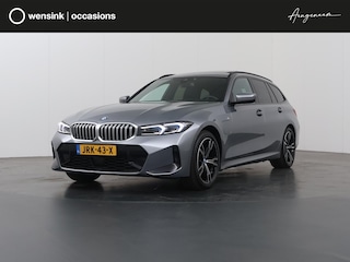 BMW 3-serie Touring 330e | M-Pakket | BMW LED | Panormadak | Curved Display | HUD | M-Sportstoelen | Ele.verstelbare stoelen + geheugen | Camera | DAB | Adaptieve Cruise Control | Ele. kofferdeksel |