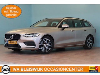 Volvo V60 2.0 B3 Essential Automaat | NAVI | CAMERA + PDC | CRUISE | STUUR / STOELVERW V+A | TREKHAAK INKL |