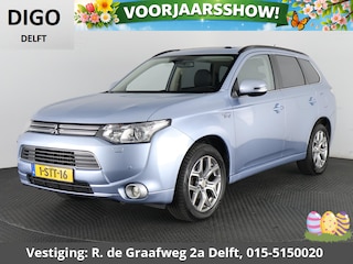 Mitsubishi Outlander 2.0 PHEV instyle | Trekhaak | Stoelverwarming | Schuif-/Kanteldak |