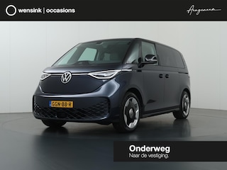 Volkswagen ID. Buzz Pro Advantage 77 kWh | SOH 96% | Elektrisch verstelbare Comfortstoelen | Navigatie | Camera | DAB | Stoelverwarming | DAB | Apple CarPlay/Android Auto | Elektrische schuifdeuren | Trekhaak | 5 Persoons | Ele. kofferdeksel |