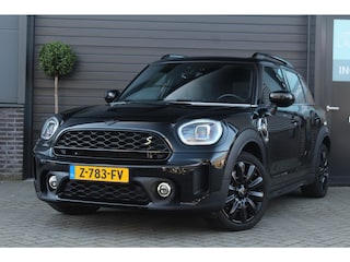 Mini Countryman 1.5 Cooper S E ALL4 John Cooper Works | Keyless | Navi | Camera | Climate | Zwarte Hemel