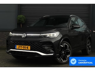 Volkswagen Tiguan 2.0 TSI 4Motion R-line Elegance | Panoramadak | Trekhaak | HUD | ACC | DCC | 360 Camera | Full Options