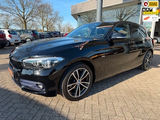 BMW 116i Edition Sport Line Shadow Executive, Navi, Clima, etc