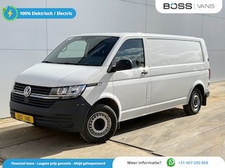 Volkswagen Transporter 113PK L2H1 138KM WLTP Trekhaak 100% Elektrisch Transporter Airco Stoelverwarming Parkeersensoren