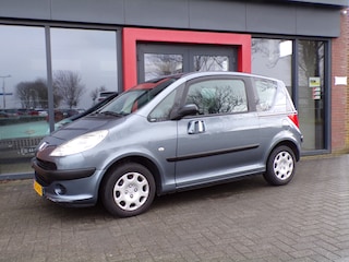 Peugeot 1007 1.4 Urban