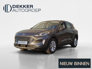 Ford Kuga 1.5 EcoBoost Titanium | Winter Pack | Trekhaak 1.600 kg | Apple Carplay Android Auto