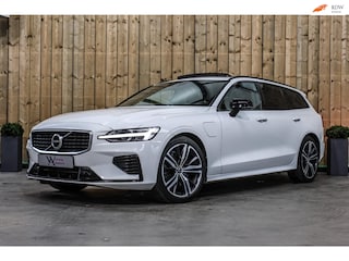 Volvo V60 2.0 T8 Twin Engine AWD R-Design *Pano*H/K*Head-Up*Keyless*