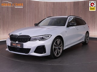 BMW M340i xDrive Touring 374pk High Executive |Hockenheim Silver|M-sport stoelen|Laser LED|HUD|Apple Carplay|parkeercamera|stoelverwarming|ACC|19" lichtmetalen velgen|