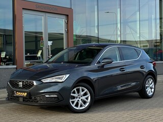 Seat Leon 1.5 TSI | ACC | Navi | Stoel/Stuurverwarming | Apple Carplay | Navi | Parkeersensoren V+A