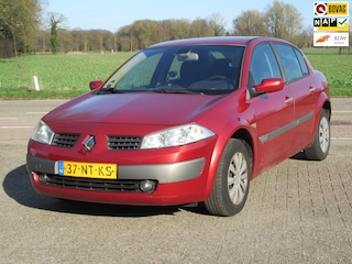 Renault Mégane 2.0-16V Expression Luxe APK 02-2027
