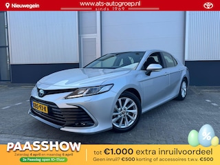 Toyota Camry 2.5 Hybrid Business Leder
