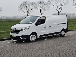 Renault Trafic 2.0 dCi 150 L2H1 2x zijdeur, automaat, airco, navi, camera, pdc, trekhaak