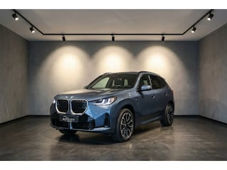 BMW X3 30 e xDrive M Sport Pano l 360 l HUD l Memory l Drive Assistance