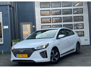 Hyundai Ioniq 1.6 GDi First Edition | Clima | Camera | Open-Dak | Navi