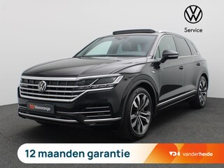Volkswagen Touareg 3.0 TSi eHybrid 4MOTION Elegance 367PK Aut. Pano-Schuifdak, Trekhaak, Keyless, Elektr. Achterklep, 21" LM Velgen, Navi, Luchtvering, Memorystoel, Stoelverwarming, Achteruitrijcamera