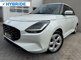 Suzuki Swift 1.2 Style Smart Hybrid NIEUWSTE MODEL / LED / CARPLAY / PDC / ACC / PARELMOER / CAMERA / WARNING SPOTS / LANE ASSIST