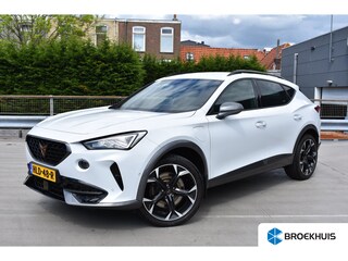 Cupra Formentor 1.4 e-Hybrid VZ 245 PK Performance | Trekhaak | Carplay | Camera | Stoel en Stuurverwarming l Dodehoek Sensor l Navigatie Full Map l 19" LM-Velgen