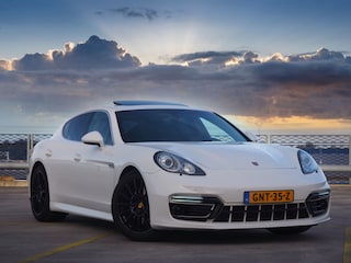 Porsche Panamera 4.8 4S