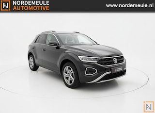 Volkswagen T-Roc 1.0 TSI Life. NAVI, LM VELGEN, AIRCO