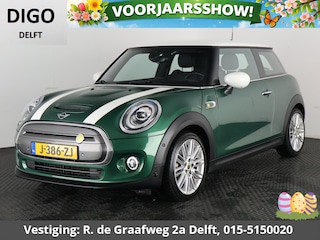 Mini Cooper Charged 33 kWh ACCU 97% Cooper Electric | (184 PK) | Navigatie | Stoelverwarming | 1e eigenaar |