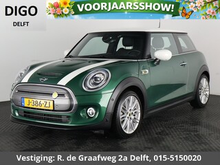 Mini Cooper Charged 33 kWh ACCU 97% Cooper Electric | (184 PK) | Navigatie | Stoelverwarming | 1e eigenaar |